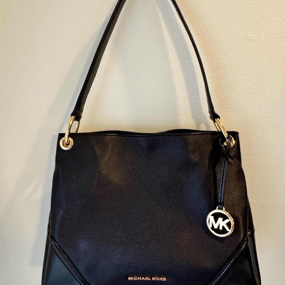 Michael Kors Black and Gold Shoulder Bag